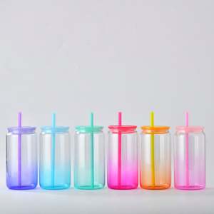 Vasos de Vidrio de Colores Variados de 16oz para Bebidas, Transparentes, para Café Helado, Refrescos y Cerveza, Tipo Lata Libby, con Tapa de Plástico y Pajita - Product Image 5