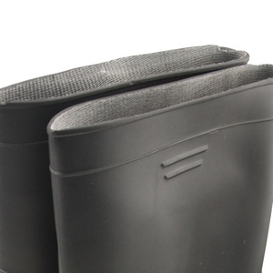 Botas de Lluvia Impermeables Negras Resistentes, Botas de Trabajo Antideslizantes y Resistentes al Barro, Ideales para Acampar al Aire Libre, Pescar y Trabajar - Product Image 4