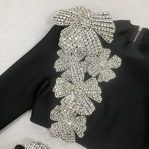 Abiti Firmati Personalizzati di Marche Famose, Completo Due Pezzi da Donna, Vestiti Invernali da Festa per Donna - Product Image 6