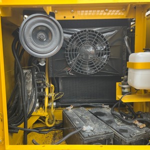 Excavatrice Komatsu PC120 d'<span class=keywords><strong>occasion</strong></span> haute performance, 12 tonnes, plus de 95 % de durée de vie des maillons de chenilles restants, expédition rapide par conteneur maritime - Product Image 6