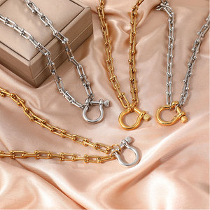 สร้อยคอแบบหนีบห่วงเกือกม้าชุบทอง 14k 18k ทำจากสแตนเลส 316L แบบกำหนดเอง เพิ่มจี้ห้อยสำหรับผู้หญิงผู้ชาย ขายส่ง - Product Image 1