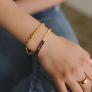 Sapphire — <span class=keywords><strong>Bracelet</strong></span> à manchette ajustable pour femmes, bijoux musulmans avec nom personnalisés et gravés - Product Image 5