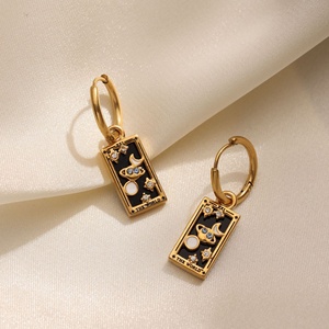 Trendy Retro Design Roestvrij Staal Vergulde Kleurrijke Email Zirkoon Inlay <span class=keywords><strong>Tarot</strong></span> Vierkante Hanger Oorringen Voor Vrouwen - Product Image 3