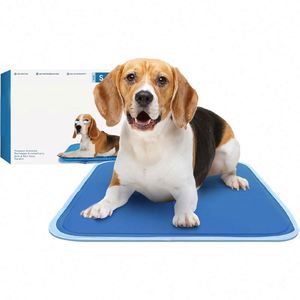 Tapis rafraîchissant pour chien, échantillon gratuit, petit format - Activé par la pression pour chiens et chats, animaux de compagnie de petite taille (9-20 lb), gel non toxique, pas besoin d'eau - Product Image 1