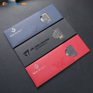 Busta di carta d'imballaggio del biglietto da visita del <span class=keywords><strong>regalo</strong></span> di lusso su ordinazione di progettazione libera per l'imballaggio della carta di credito di VIP - Product Image 1