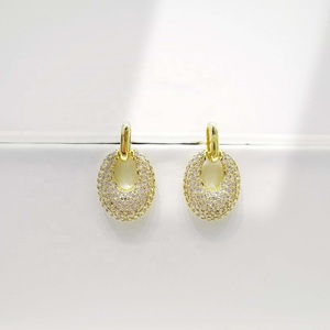 Boucles d'oreilles clous géométriques rondes en argent 925 de haute qualité, plaquées rhodium, avec zircon, minimalistes, pour femmes, pour tous les jours et les soirées. - Product Image 4