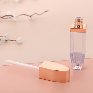<span class=keywords><strong>Tube</strong></span> de brillant à lèvres en plastique or rose ovale vide de 5.5ML conteneurs cosmétiques Logo personnalisé marque - Product Image 2