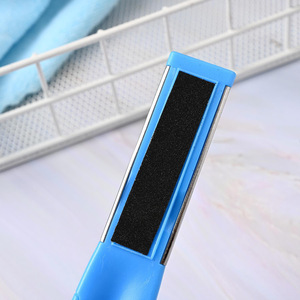 Râpe à pieds triangulaire en acier inoxydable, lime à pieds double face, outil de pédicure en gros. - Product Image 2