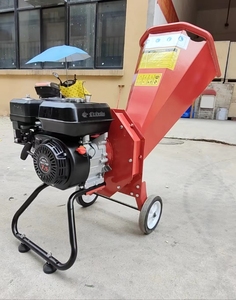 Meilleure vente de déchiqueteuse de bois de jardin automotrice mobile sur chenilles à essence PTO Mobile déchiqueteuse à vendre - Product Image 3