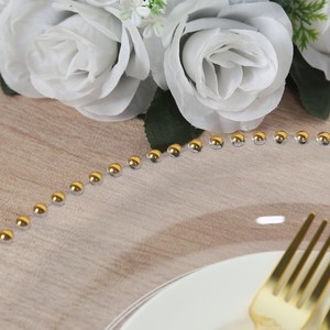 Assiettes de présentation de luxe en plastique blanc avec bord doré, 13 pouces, transparentes et perlées, réutilisables, pour mariages (vente en gros) - Product Image 4