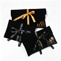 Enveloppe en velours noir avec logo personnalisé sac à poussière sac à main réutilisable portefeuille avec impression de ruban pour bijoux pochettes en velours à rabat cadeau