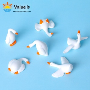 Figura de Ganso Blanco Grande y Relajado de Resina para Micropaisajes, Accesorios de Decoración DIY para Jardinería, Coche y Escritorio, Pequeño y Adorable - Product Image 2