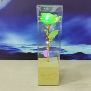 ดอกกุหลาบประดิษฐ์รุ่นใหม่ พร้อมไฟ LED ประดับทองคำ 24k  แบบกล่อง PVC ของขวัญวันวาเลนไทน์ วันแม่ - Product Image 5