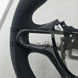Volante Deportivo de Fibra de Carbono con Cuero Perforado y Franja Azul Superior para Honda Civic de 8ª Generación - Product Image 4