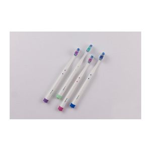 [KNK] แปรงสีฟัน (KKP02) แบบเรียวสไตล์แปรงสีฟันที่มีรูสี่เหลี่ยมผืนผ้า tufting อ่อนโยนใช้ในชีวิตประจำวัน - Product Image 1