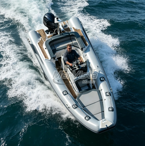 Bateau pneumatique rigide Hypalon de 5,8 m (20 pieds) de conception européenne à vendre - Product Image 2
