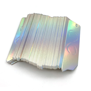 Персонализированная свободная бирка для одежды, голографическая бирка для одежды с тиснением, неоновая красочная бирка для одежды - Product Image 4