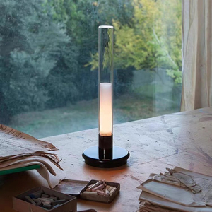 Lampe de table moderne en métal, abat-jour noir en forme de dôme, commande tactile, Wi-Fi, LED réglable 2700K, blanc chaud doux, CRI 80, avec base, pour chambre à coucher - Product Image 1
