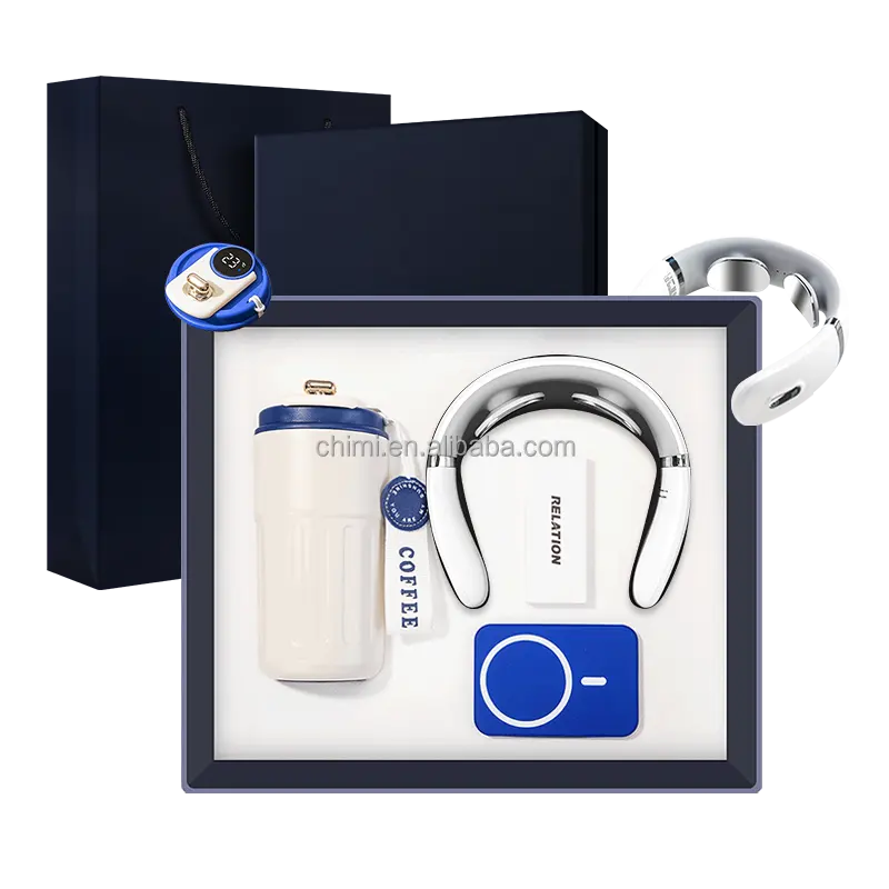 Kotak hadiah kustom Tahun Baru promosi bisnis perusahaan Mug + Mag aman power bank hadiah Set untuk pria dan wanita hadiah item 2024 Set