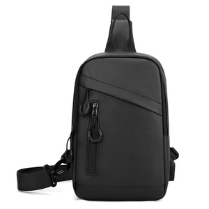 Men's Chest Bag Waterproof Lightweight Shoulder Bag For Outdoor Travel Casual Use Black Gray Blue Green Solid Color - Product Image 5