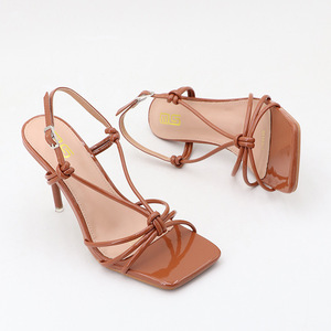 Escarpins à talons hauts et fins pour femmes, sandales à lanières croisées et à talons carrés pour dames, taille Plus 35-42 - Product Image 1