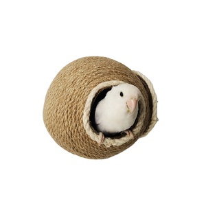 Yeni doğal hindistan cevizi kabuğu kuş yuvalama ev asılı kordon ile küçük Pet Parakeets Finches serçeler yuvalar interaktif oyuncak - Product Image 3