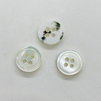 Vente en gros de boutons en nacre blanche naturelle personnalisés à 4 trous Troca Shell Boutons de vêtements polis