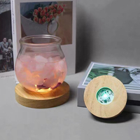 Support d'affichage en bois rond de 8cm et 10cm avec lumières de couleur tactile LED Matériau ABS pour boules de résine de verre cristal Alimenté par batterie