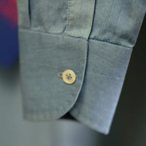 Camisa Casual <span class=keywords><strong>de</strong></span> Verano para Hombre, Personalizada, Color Azul Lago, 100% Algodón, Transpirable, Ecológica, con Tela Italiana FLAMENCO, Corte Entallado - Product Image 6