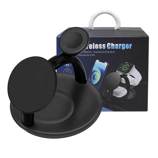 Factory New 15W Fast Charger Desk Fast Multifunction Wireless Charger Stand 3 in 1 Wireless Charging Station