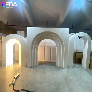 Arche en acrylique LEDA personnalisée de luxe pour scène de mariage, design <span class=keywords><strong>palais</strong></span>, éclairage LED, décoration de fête de mariage - Product Image 6