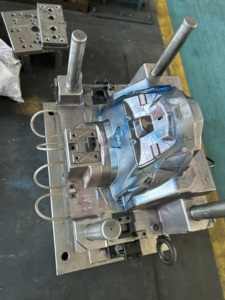 Factory <strong>Custom</strong> New <strong>Design</strong> OEM/ODM Products Manufacturer <strong>Custom</strong> Injection Mold Parts for HONDA GIORNO 125 2024 COVER RR CENTER - Product Image 3