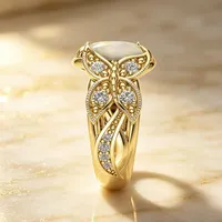 Bagues ovales en opale dorées ZhuQian pour femmes, style vintage, avec motif papillon sculpté, accessoires de bijoux de mode classiques pour les fêtes