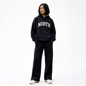 Service OEM ODM, prix de gros, ensemble deux pièces personnalisé pour femmes, survêtements pour femmes, ensemble pantalon large et sweat-shirt - Product Image 1