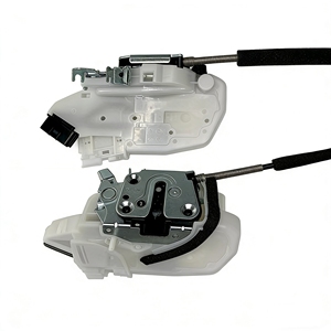 Puerta Eléctrica de Succión a <span class=keywords><strong>Precio</strong></span> de Fábrica para Patrol 2016-2021 Estilo Edición Dubái, Cierre Suave Exclusivo, Antipinzamiento, Metal Negro - Product Image 4