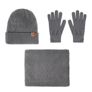 Ensemble 3 pièces personnalisé de luxe unisexe pour l'hiver : <span class=keywords><strong>bonnet</strong></span> tricoté chaud en acrylique, écharpe et gants à motifs, idéal pour les voyages - Product Image 5