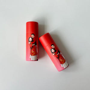 หลอดกระดาษสีดำคราฟท์เป็นมิตรกับสิ่งแวดล้อมบรรจุภัณฑ์เครื่องสำอางแบบย่อยสลายได้แบบทำมือรีไซเคิลได้สำหรับปั๊มลิปสติก - Product Image 1