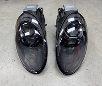 La nouvelle Carrera 992 présente un phare matriciel à configuration élevée et entièrement noir, à la fois sur le côté avant et sur le côté gauche, pour Porsche