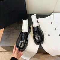 Nouvelles chaussures Tabi à semelle épaisse pour femme, style britannique, en cuir de fer à cheval, type Trotters, avec petites chaussures en cuir et chaussures à semelles en forme de pattes de cochon