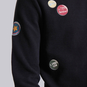 Camicia da uomo a manica lunga in cotone <span class=keywords><strong>termica</strong></span> a <span class=keywords><strong>maglia</strong></span> con motivo distintivo nero colorato con toppe stampate - Product Image 4