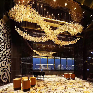Lámpara de Araña Artística LED de Cristal Acrílico con Forma de Flor de Ciruelo para Vestíbulo de <span class=keywords><strong>Hotel</strong></span>, Salón de Banquetes, Departamento de Ventas, Sala de Exhibición, Personalizable - Product Image 5