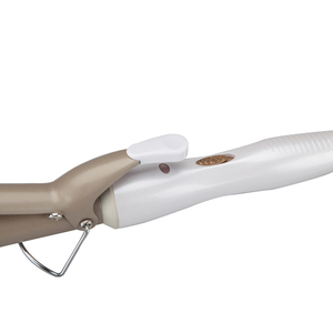 CONFU <span class=keywords><strong>Precio</strong></span> <span class=keywords><strong>de</strong></span> fábrica PTC <span class=keywords><strong>Rizador</strong></span> <span class=keywords><strong>de</strong></span> <span class=keywords><strong>pelo</strong></span> Pantalla LED <span class=keywords><strong>de</strong></span> temperatura <span class=keywords><strong>de</strong></span> 200 ℃, Cable giratorio <span class=keywords><strong>de</strong></span> 360 °, Cumple con la reclamación <span class=keywords><strong>de</strong></span> durabilidad para el peinado del cabello - Product Image 4