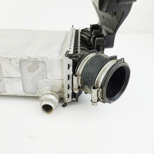 Radiatore in Alluminio 2760900214 A2760900214, Ricambio <span class=keywords><strong>Auto</strong></span> per Sistema di Raffreddamento, Intercooler per <span class=keywords><strong>Mercedes</strong></span> Benz W166 W253 W217 W22 W172 - Product Image 2