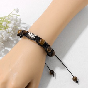 Pulsera de Piedra Ojo de Tigre Natural de 10 mm con Runas Vikingas, Hecha a Mano, Trenzada, Ajustable, <span class=keywords><strong>para</strong></span> Parejas, Joyería Nórdica, Pulseras, Regalo al por Mayor - Product Image 3