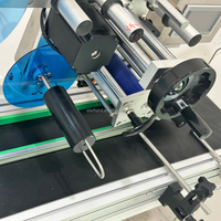 Machine d'étiquetage automatique de haute qualité pour surfaces planes, étiquettes en papier, commande par écran tactile, haute productivité