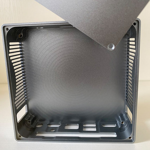 Boîtier d'ordinateur en aluminium Sai Gang, sur mesure, usiné CNC 6063, sablé, multi-usages - Product Image 1