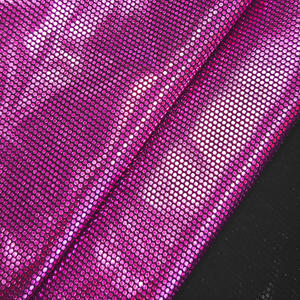 Tissu en polyester spandex brillant avec des pois argentés en feuille d'or pour la confection de robes et de vêtements de spectacle, vente en gros - Product Image 4