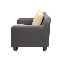 Ensemble de canapés deux places en cuir véritable de luxe, haute qualité, avec revêtement élégant pour salon de villa