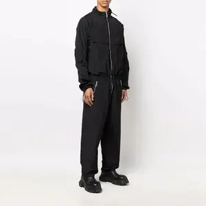 Macacão masculino preto com zíper, bolso e substituição, blusão de tecido casual para homens