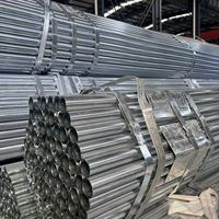 Warmgedoopte gegalvaniseerde stalen buis Q235 kasbuis groente- en fruitteelt 20x20 25x25 gegalvaniseerde stalen buis